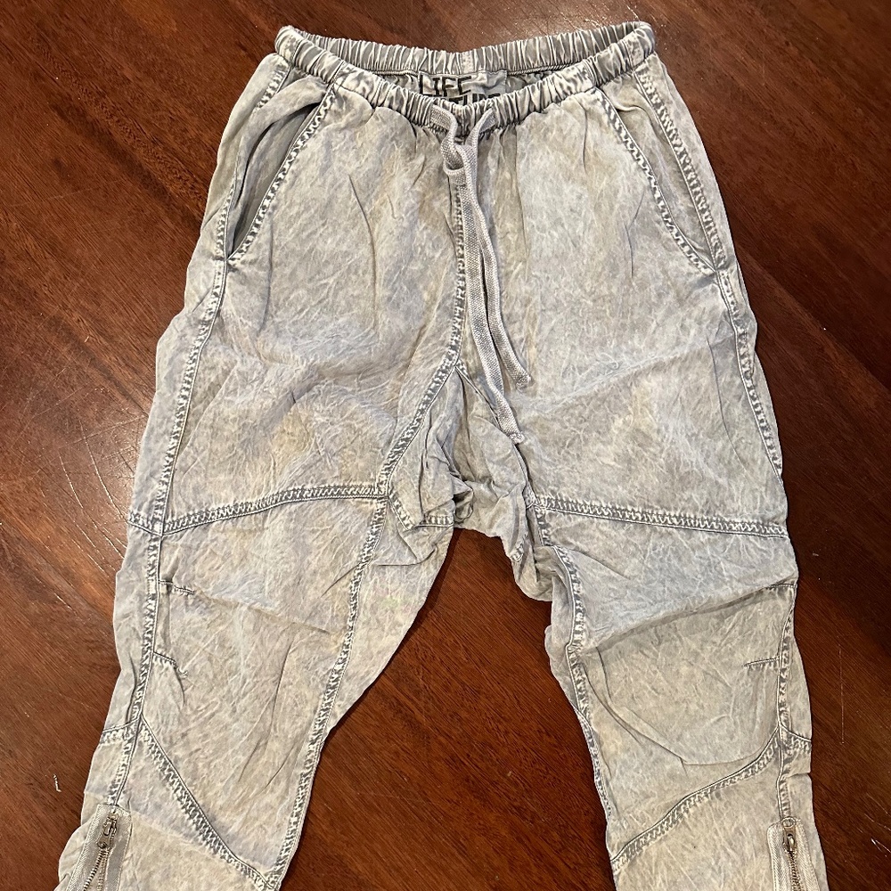 Free city pants